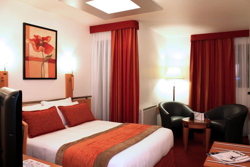 Hotel Opera Cadet Париж Стая снимка