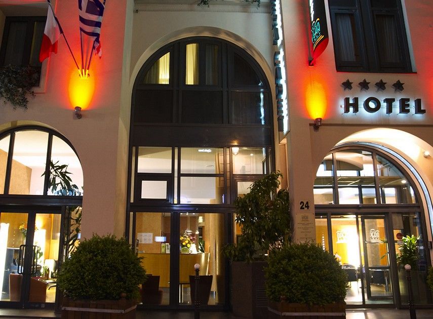 Hotel Opera Cadet Париж Екстериор снимка